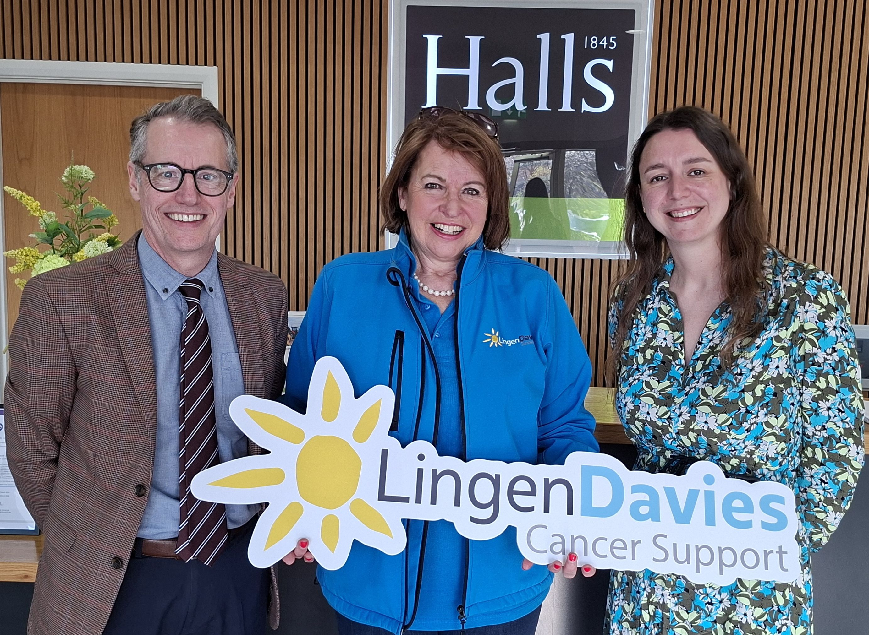 Charity_Cheese_Wine_Valuation_Event_LingenDaviesCancerSupport_Halls_AuctionHouse_Shrewsbury