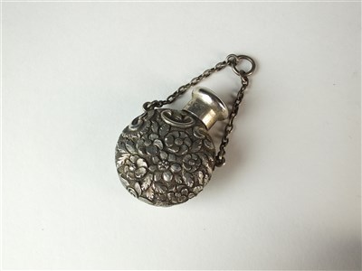 Lot 49 - A Sampson & Mordan miniature silver scent bottle