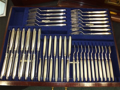 Lot 100 - A canteen of silver plated cutlery