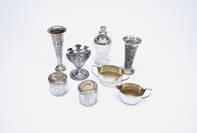 Lot 52 - A small collection of silver