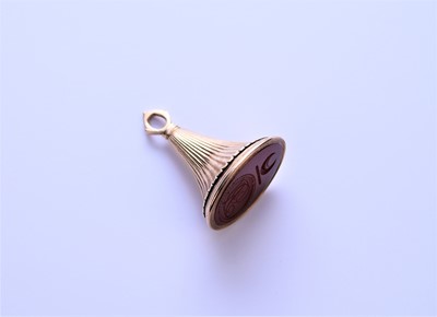 Lot 72 - A yellow metal Carnelian intaglio fob