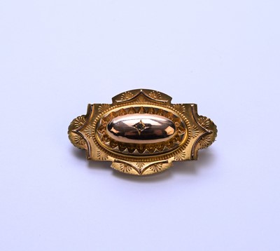 Lot 58 - A late Victorian yellow metal diamond chip set brooch