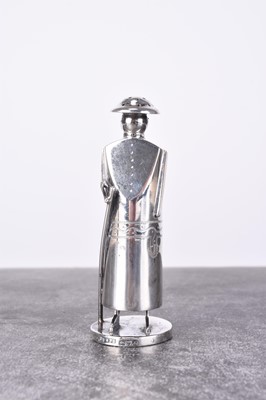 Lot 92 - An Edwardian novelty figural silver pepper pot