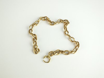 Lot 227 - A yellow metal oval link bracelet
