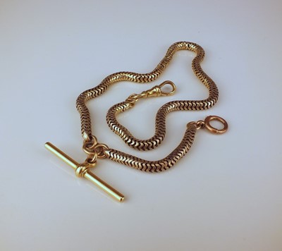 Lot 293 - A yellow metal snake link Albert