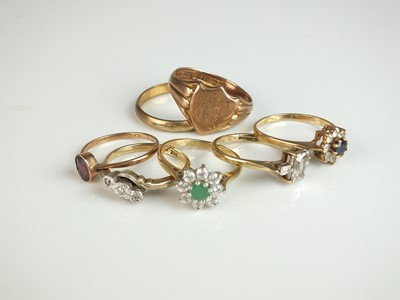 Lot 274 - A collection of seven rings