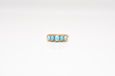 Lot 154 - An early 20th century 18ct gold graduated five stone turquoise and diamond ring