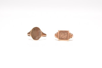 Lot 272 - Two 9ct gold signet rings