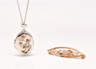 Lot 290 - A Clogau 9ct gold bar brooch and a Clogau silver locket on chain