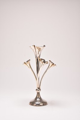 Lot 29 - An Edwardian silver mounted epergne