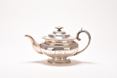 Lot 104 - A George IV silver teapot