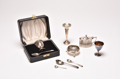 Lot 65 - A small collection of silver
