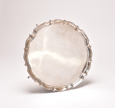 Lot 4 - A large silver salver