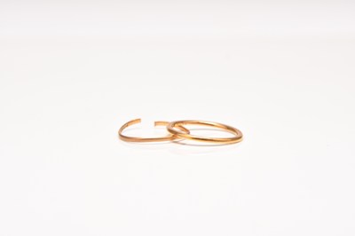 Lot 215 - Two 22ct gold wedding bands