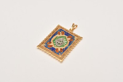 Lot 178 - A yellow metal and enamel pendant