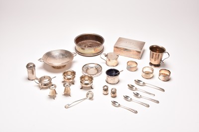 Lot 53 - A collection of silver