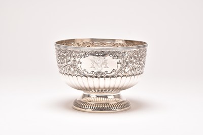 Lot 34 - A Victorian silver pedestal bowl
