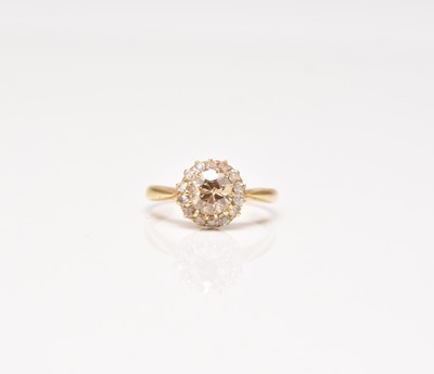 Lot 167 - A circular diamond cluster ring