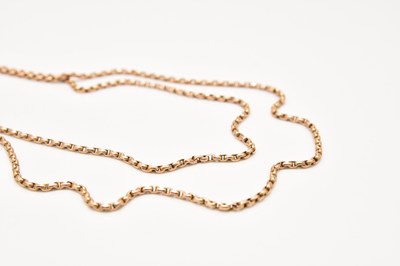 Lot 131 - A yellow metal guard chain