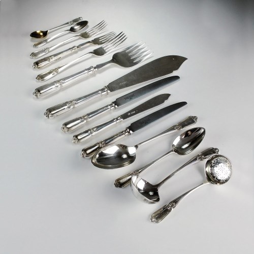 Lot 113 - A harlequin part canteen of silver cutlery,...